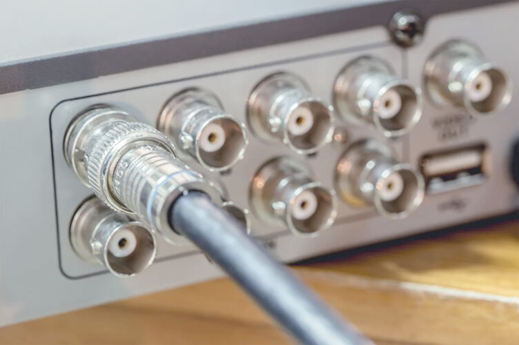 Michigan cutting the cord: Cable subscribers fall below 1M